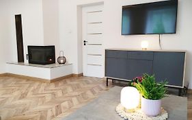B&D Apartament Chełmiec